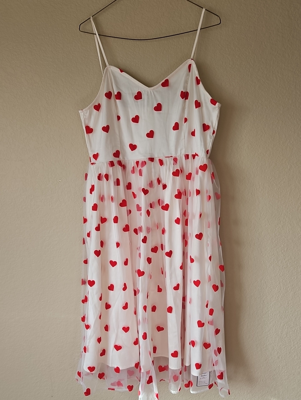 NWT Retro Stage White Dress with Red Heart Print Spaghetti Straps 2XL